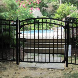 black aluminum gate