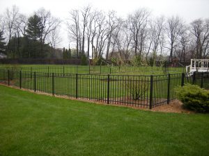 residential aluminum fence ideas