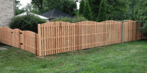 Arched wood privacy fence ideas