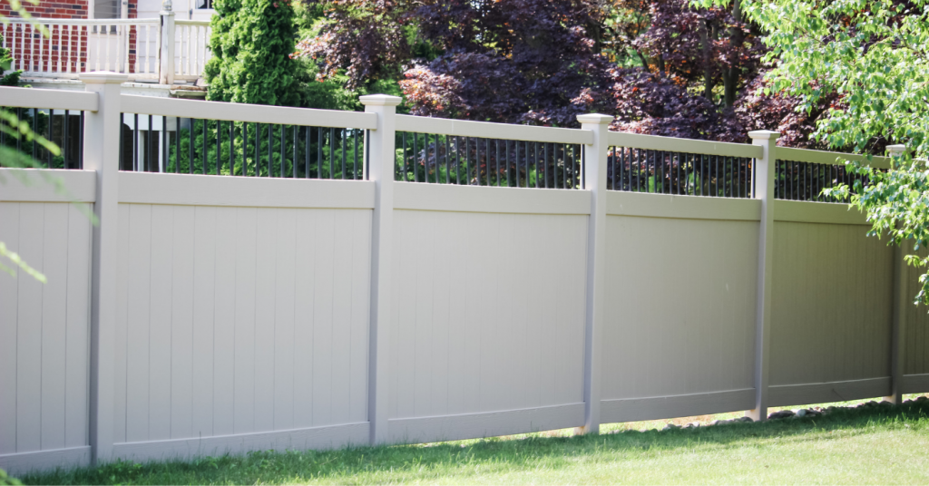 Vinyl fence replacement with privacy included