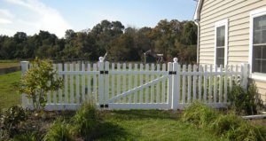 Best Time of Year to Install a Fence With Smucker Fencing