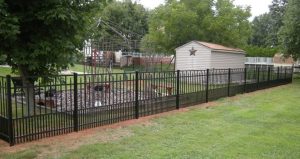 Is it Cheaper to Install a Fence in the Winter?